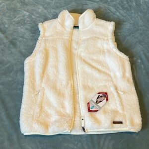 NWT Free Country Faux Fur Super soft white vest XL